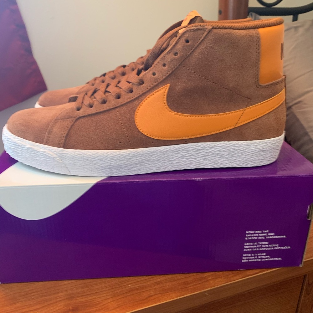 Gently Worn Nike SB Blazer Mid Pecan Light Curry